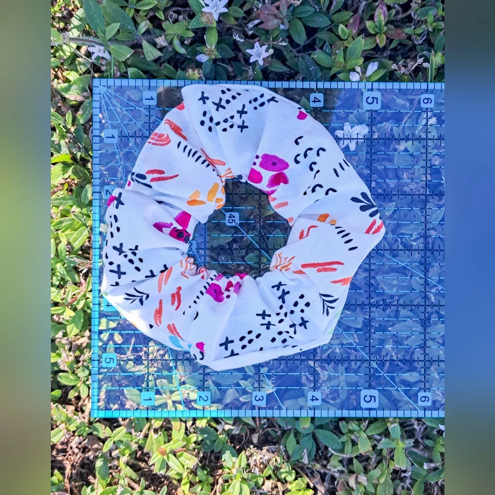 Today Special Listing Offer FOUR 100% Cotton Scrunchies Bundle - Picture 11 of 11